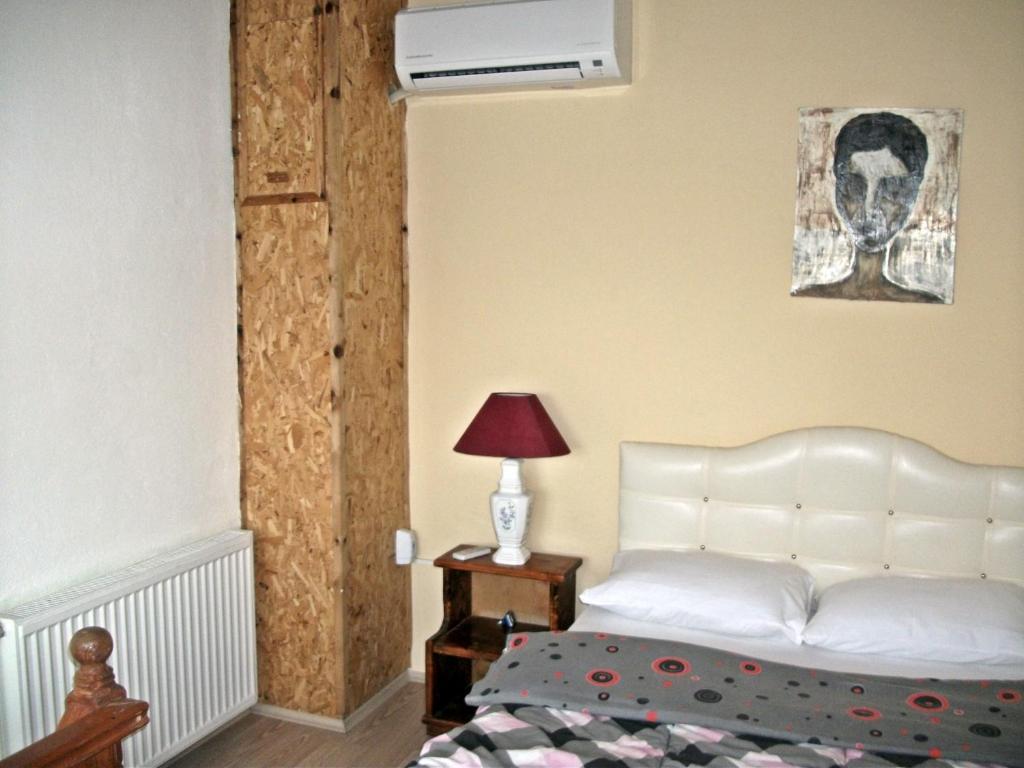 Number One Apart Hotel Karaburun  Habitación foto